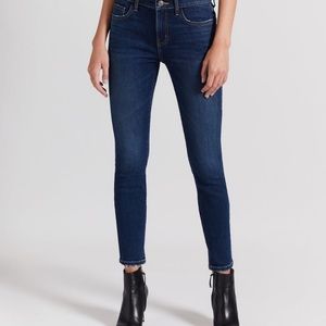 Current Elliott Jeans